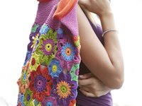 Schachenmayr Crocheted Flower Bag